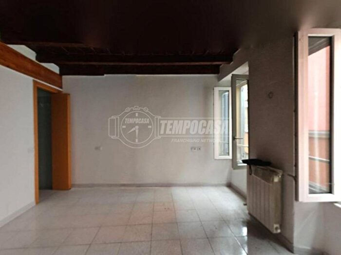 Appartamento bilocale in vendita in Via Oldrado da Ponte, Centro Storico, Lodi