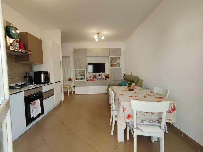 Appartamento bilocale in vendita in Via Liguria, Centro, Avezzano