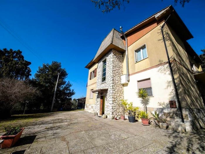 Casa con 6 locali in vendita in Località Poggetti, Celleno