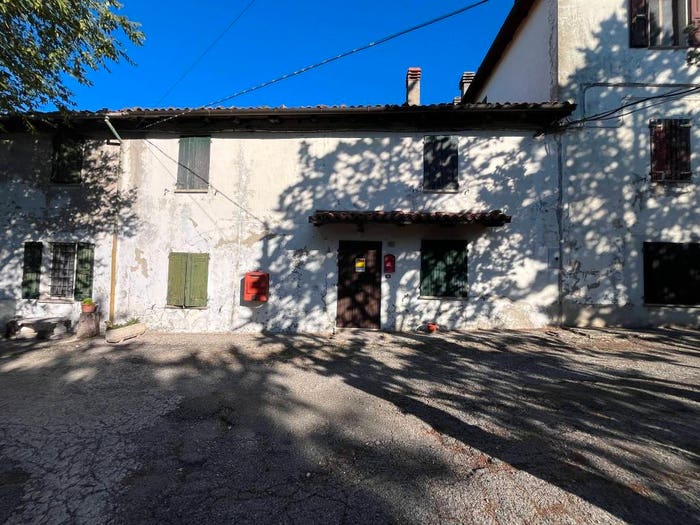 Casa trilocale in vendita in Località Ca' Piretto, Grizzana Morandi