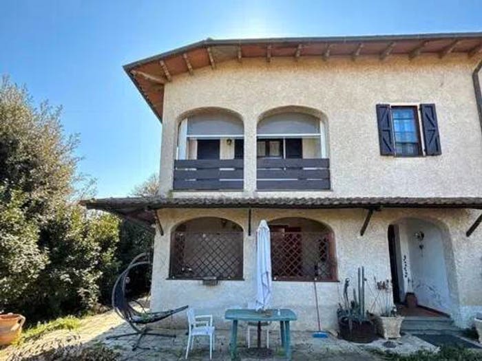 Appartamento trilocale in vendita in Via Scansanese, Istia D'Ombrone Poggio la Mozza, Grosseto