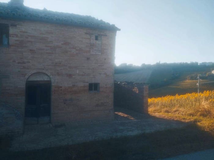 Casa con 6 locali in vendita in Via Enrico Berlinguer, Centro, Monte San Giusto