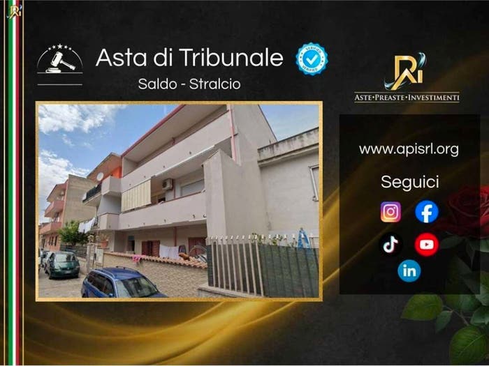 Appartamento con 6 locali in vendita in via Marcello Biagio Greco, Mondragone
