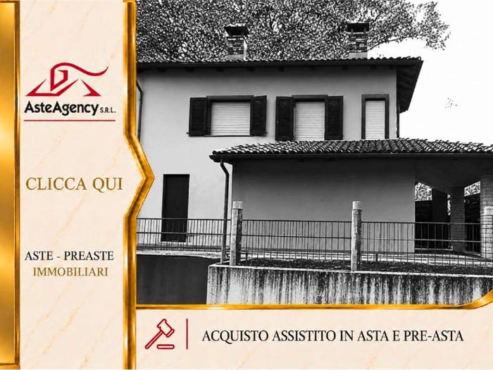Appartamento con 6 locali in vendita in Localita' Tazza, Pieve Torina