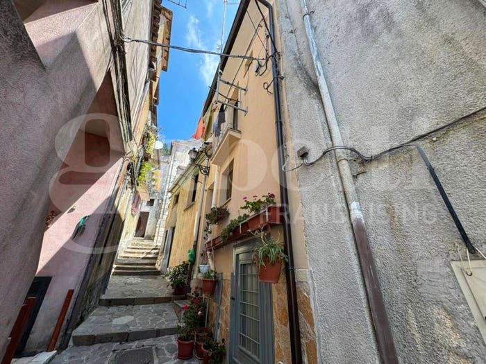 Casa trilocale in vendita in Vico Chiesa, San Gregorio Matese