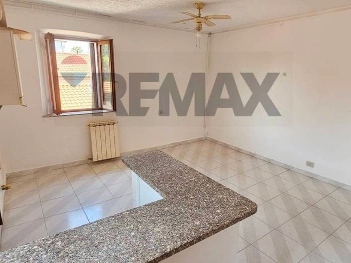 Appartamento bilocale in vendita in via luigi cadorna, Bulgarograsso