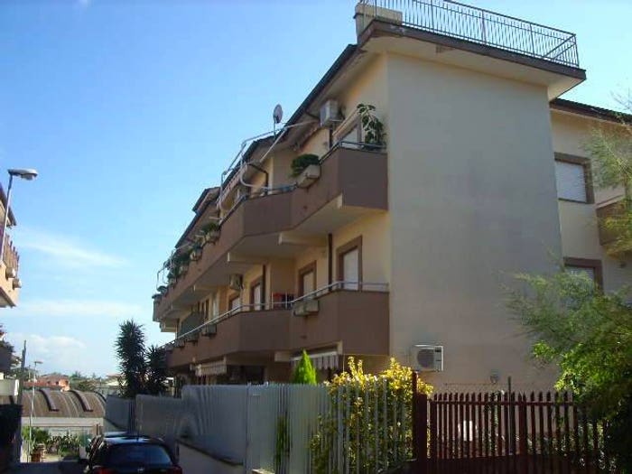 Appartamento quadrilocale in vendita in Via Campotosto, Campoleone Tre Colli, Aprilia