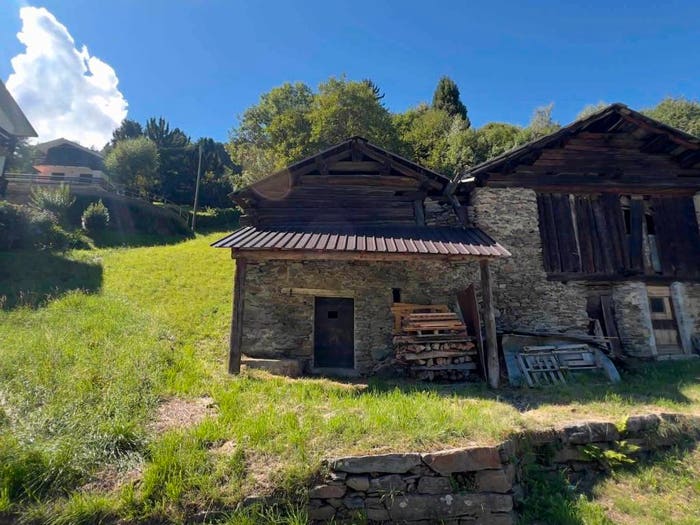 Casa bilocale in vendita in Strada Provinciale della Val Gerola, Pedesina