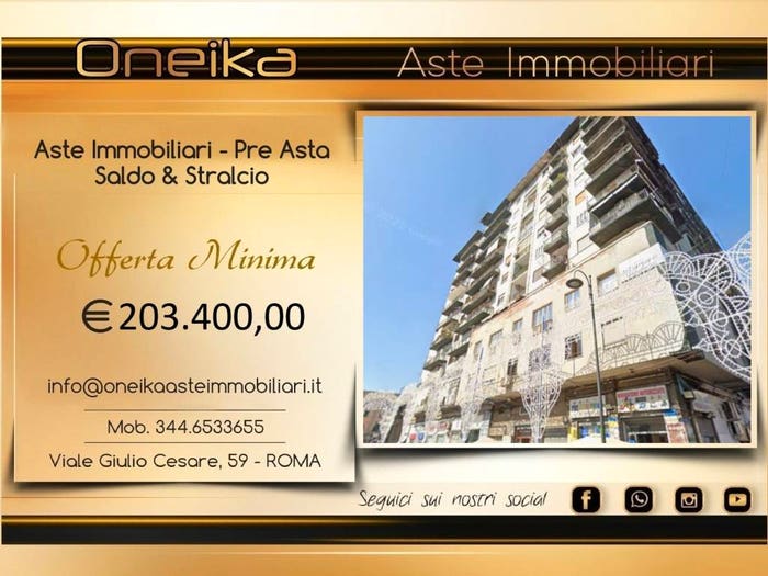Appartamento quadrilocale in vendita in Piazza Mercato, Mercato, Napoli