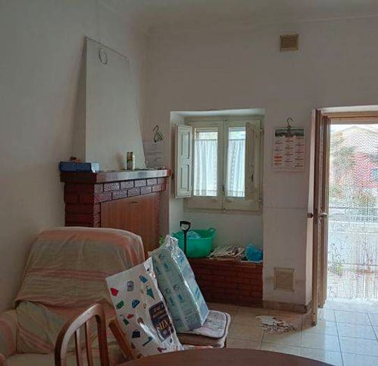 Casa con 6 locali in vendita in Del Mercato, Centro, Gissi