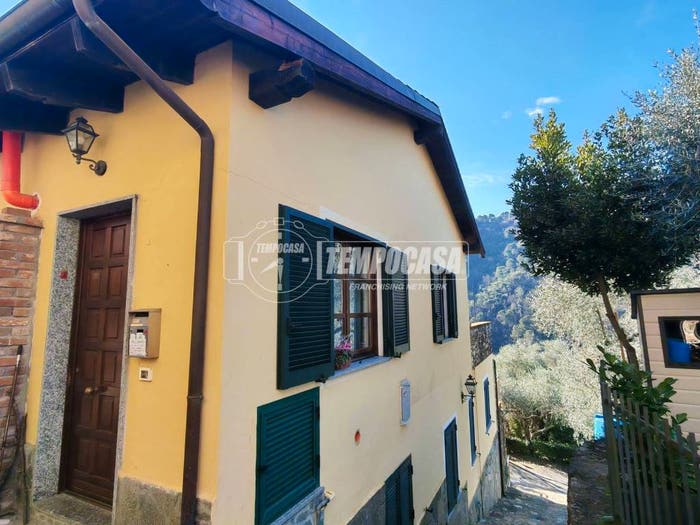 Appartamento quadrilocale in vendita in Via divizia, San Bartolomeo, Andora