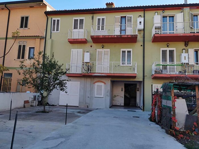 Appartamento bilocale in vendita in Via Giovanni Boccaccio, Tortoli'