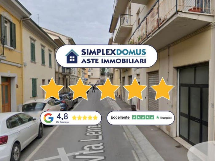 Appartamento trilocale in vendita in Via Lenzoni, Centro, Certaldo
