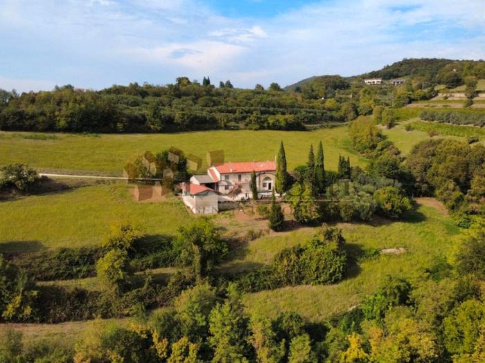 Casa con 6 locali in vendita in Centro, Sossano