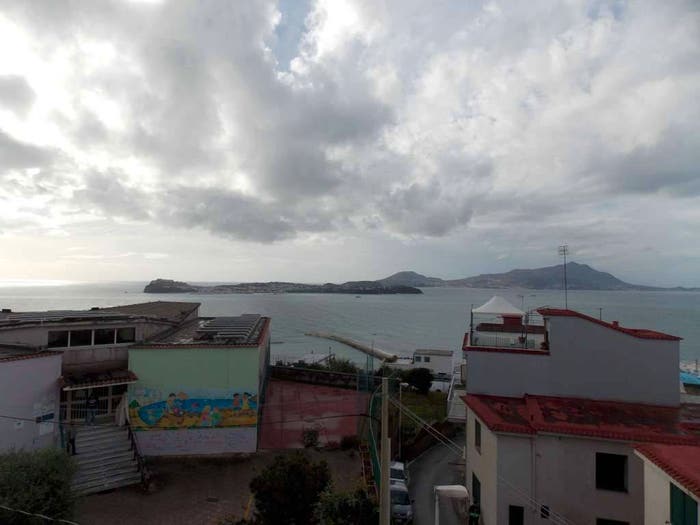 Casa quadrilocale in vendita in Via Filomarino, Monte di Procida