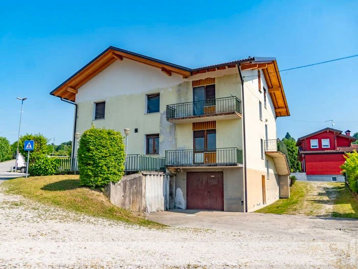 Casa con 6 locali in vendita in Via Gus, Gus, Borgo Valbelluna