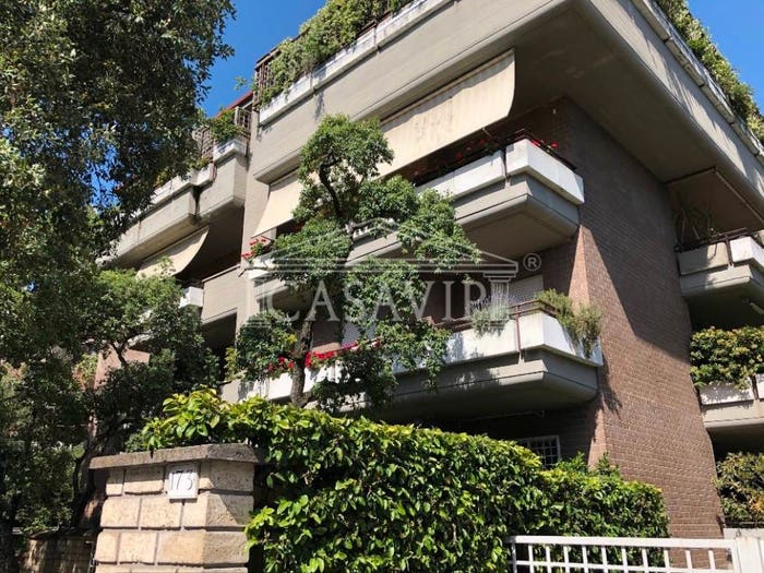 Appartamento trilocale in affitto in Viale Cortina d'Ampezzo, Cortina d'Ampezzo, Roma