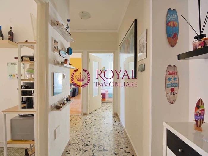 Appartamento trilocale in vendita in Via Molise, Coteto, Livorno