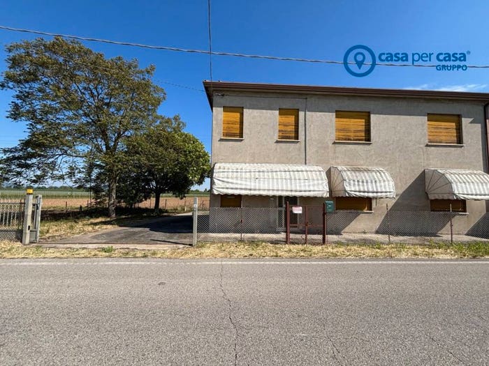 Casa quadrilocale in vendita in Via Canaletta, Boara Pisani
