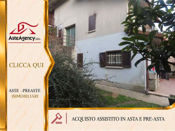 Appartamento trilocale in vendita in Via Massimo D'Azeglio, Centro, Ballabio