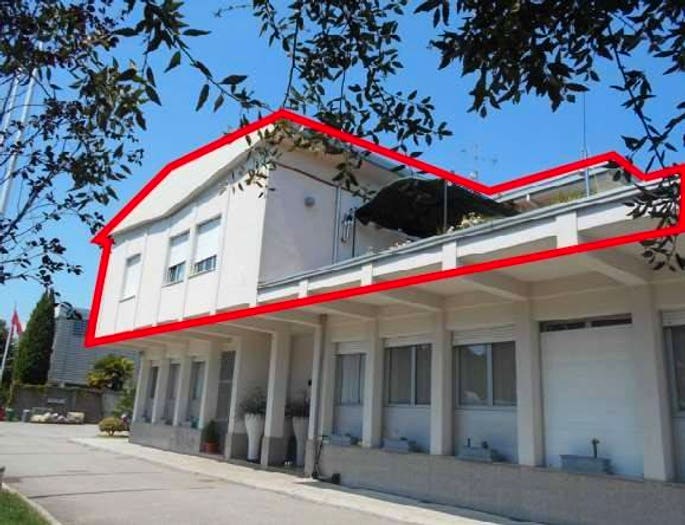Casa monolocale in vendita in Via Colombo, Gorla Minore