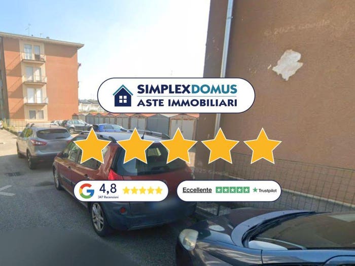 Appartamento trilocale in vendita in Via Firenze, Oggiona Santo Stefano, Oggiona con Santo Stefano