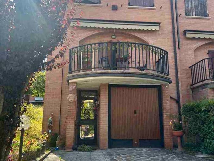 Casa quadrilocale in vendita in via Giacomo Rossini, Monzuno