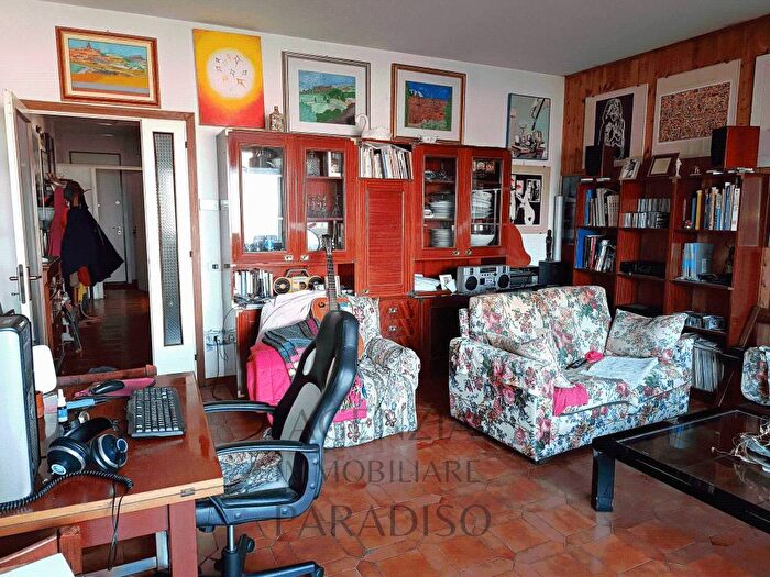 Appartamento quadrilocale in vendita in Centro, Urbino