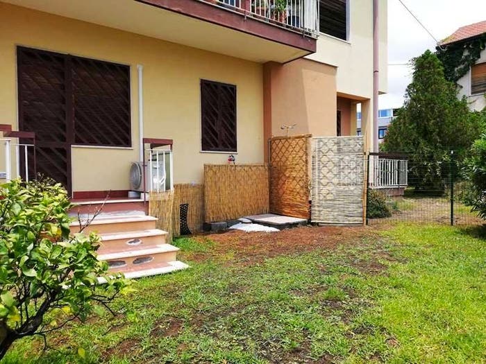 Appartamento con 5 locali in vendita in via litteri, Aci Trezza, Aci Castello