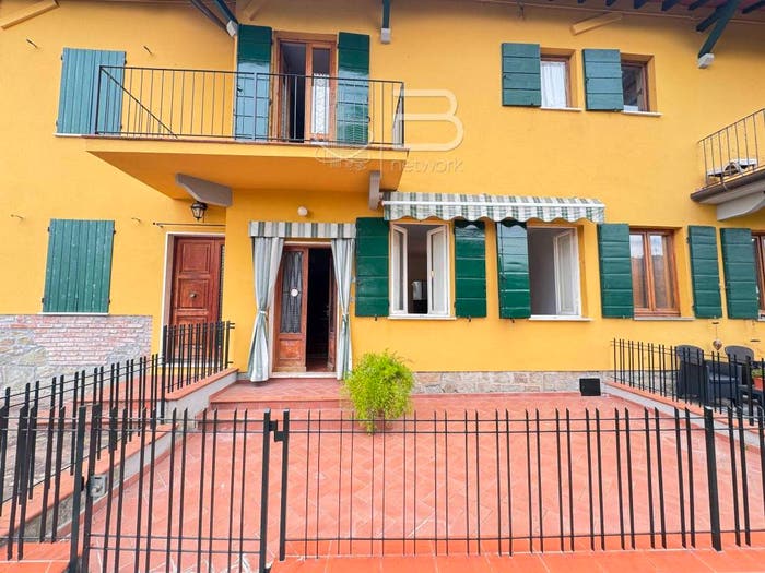 Casa con 5 locali in vendita in Piazza del Popolo, Centro, Marliana
