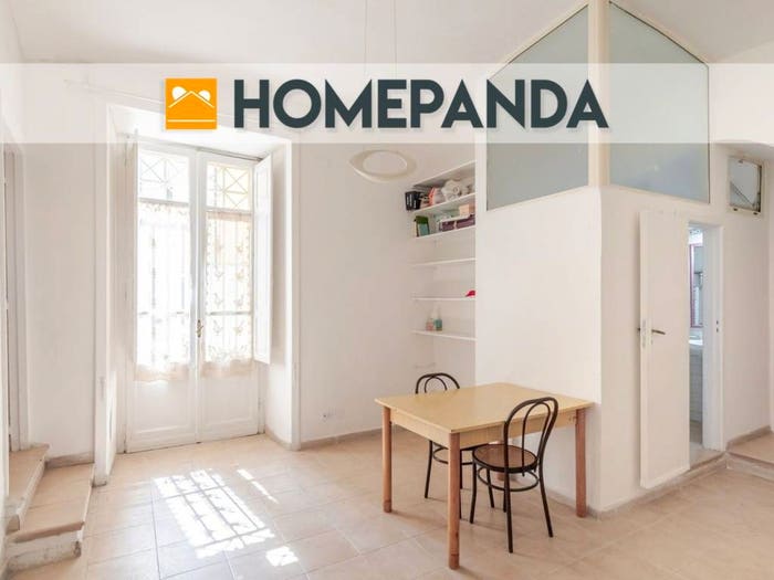 Appartamento bilocale in vendita in Via San Liborio, Monte Santo, Napoli