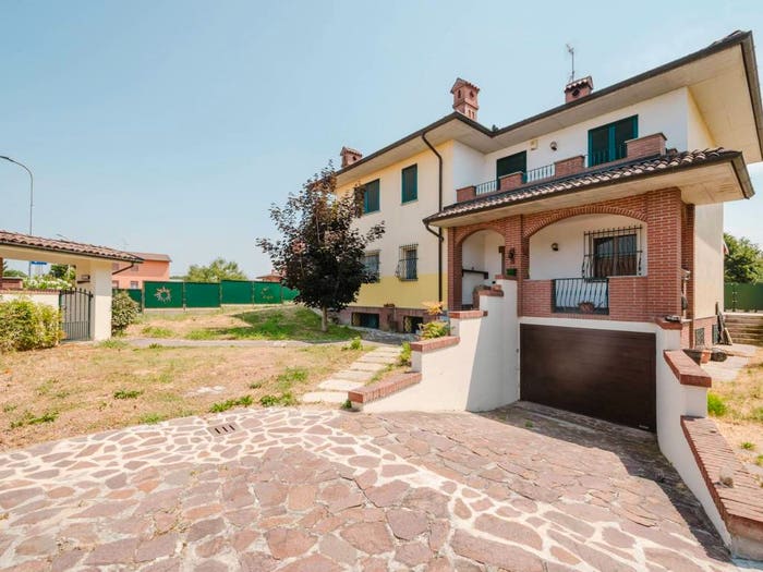 Casa con 6 locali in vendita in Via Don Giovanni Minzoni, Bottarone, Bressana Bottarone