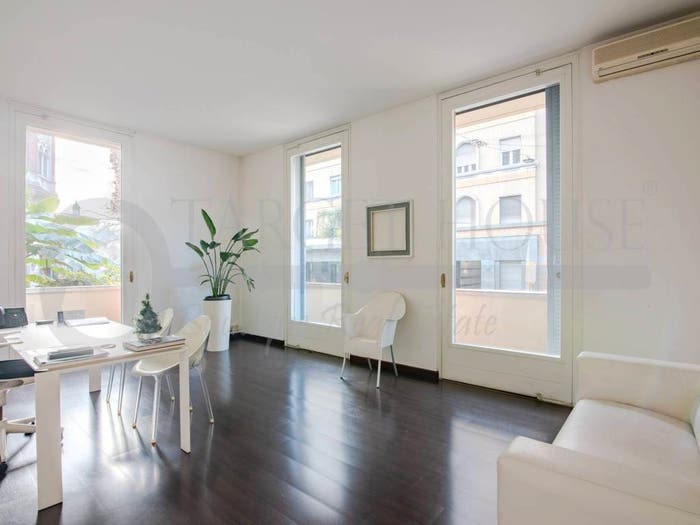 Appartamento trilocale in vendita in Via Francesco Sforza, Guastalla, Milano