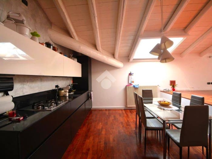 Appartamento bilocale in vendita in Via XXV Aprile, Centro, Almenno San Salvatore