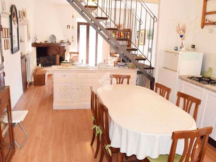 Casa trilocale in vendita in Corso vittorio veneto, Petrella Liri, Cappadocia
