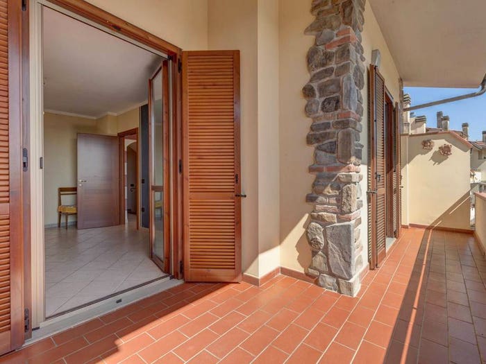 Casa con 6 locali in vendita in Incisa In Val D'Arno, Figline e Incisa Valdarno