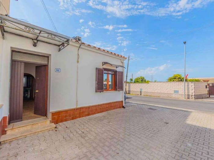 Casa trilocale in vendita in via Pocacqua, San Giacomo Santa Barbara, Nettuno