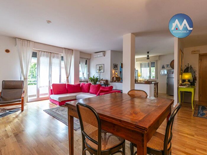 Casa con 5 locali in vendita in Via Tirso, Cattabrighe Vismara, Pesaro