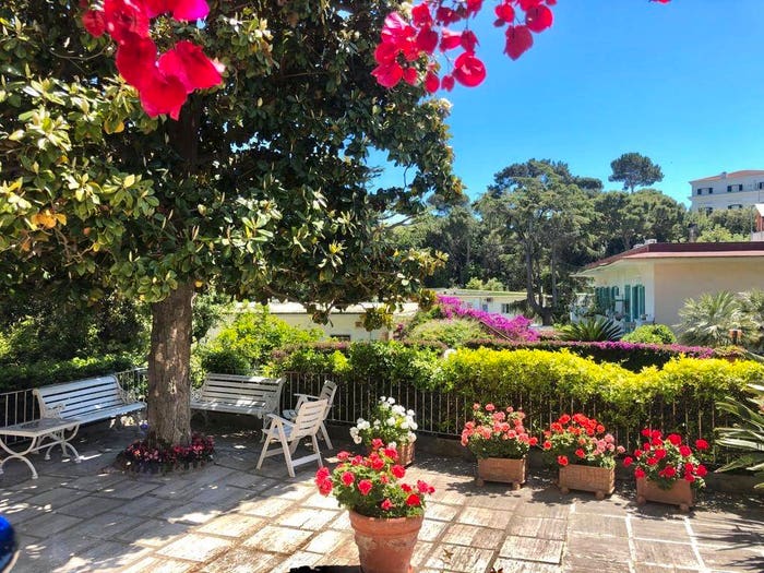Appartamento con 6 locali in vendita in Via Posillipo, Posillipo, Napoli