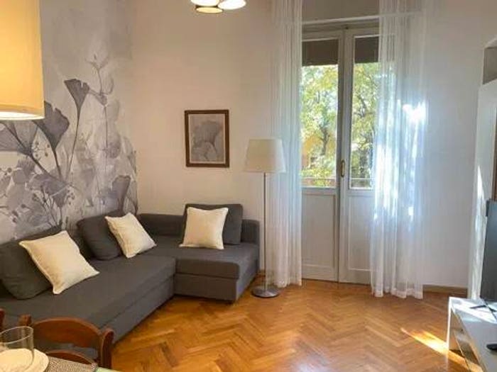 Appartamento trilocale in vendita in Via F Prampolini, Viali, Modena