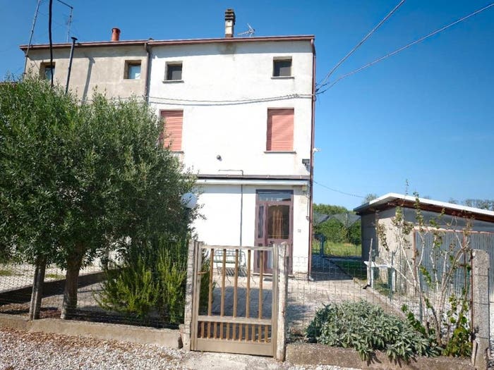 Casa con 5 locali in vendita in Via Trombona di Berra, Riva del Po