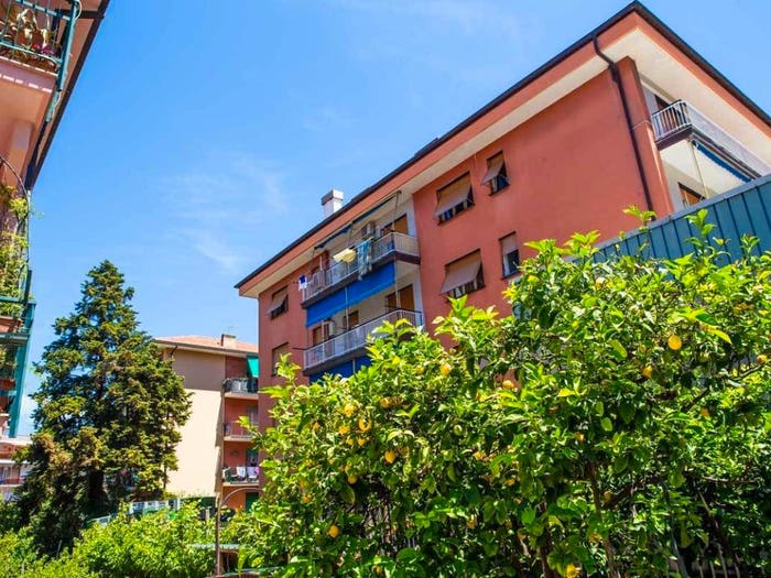 Appartamento quadrilocale in affitto in Via Monsignor Salvatore Vattuone, Centro, Sestri Levante