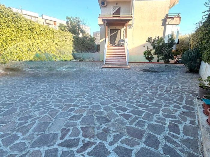 Casa trilocale in vendita in Via Lucilio, Località Toiano Sotto il Monte, Pozzuoli