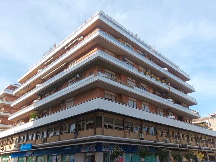 Appartamento con 6 locali in vendita in Via Latina, Via Venezia Lungofiume Paolucci, Pescara