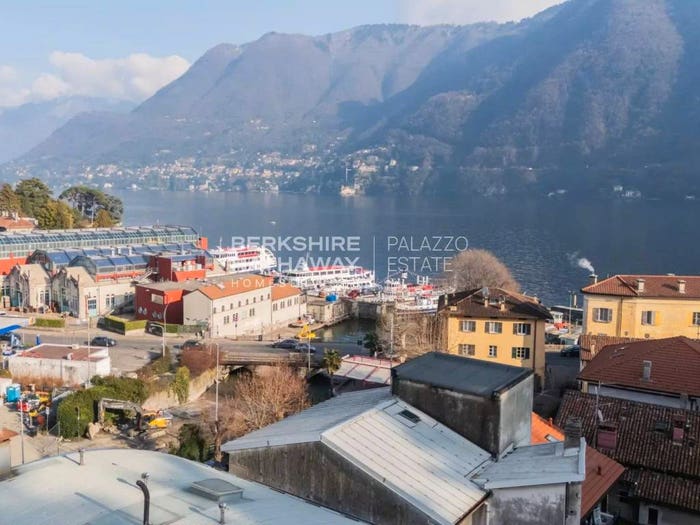 Appartamento trilocale in vendita in Via della Conciliazione, Tavernola, Como