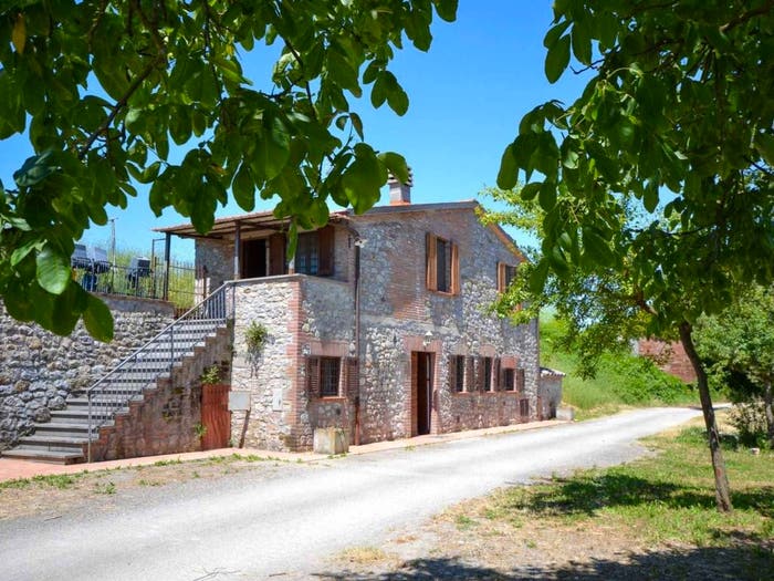 Casa quadrilocale in vendita in Via Fossalto, Fabro