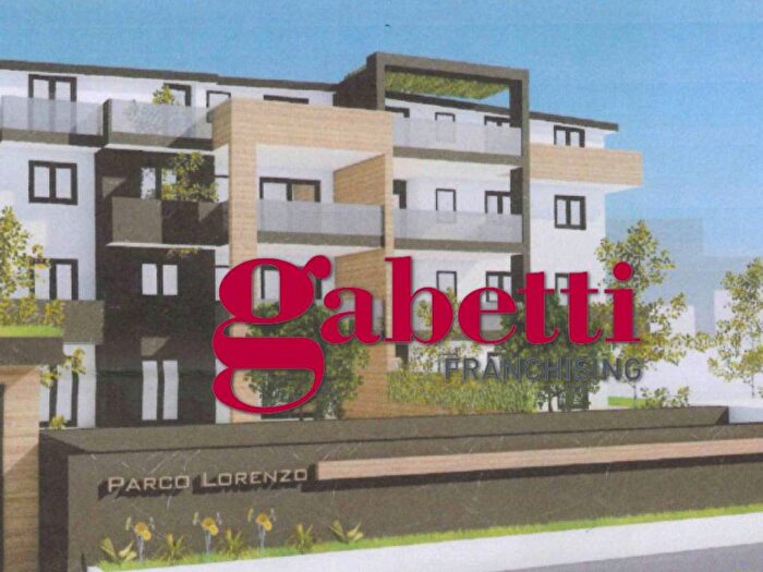 Appartamento quadrilocale in vendita in Via Camillo Benso di Cavour, Casagiove