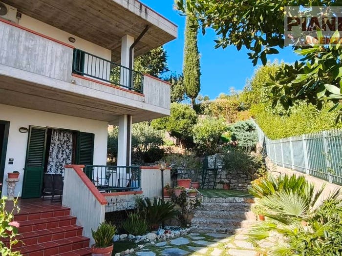 Casa con 6 locali in vendita in Via della Pace, Piattoni Villa Sant'Antonio, Castel di Lama
