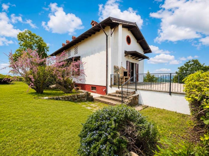 Casa con 6 locali in vendita in Tre Venti, Carmine, Colli Verdi
