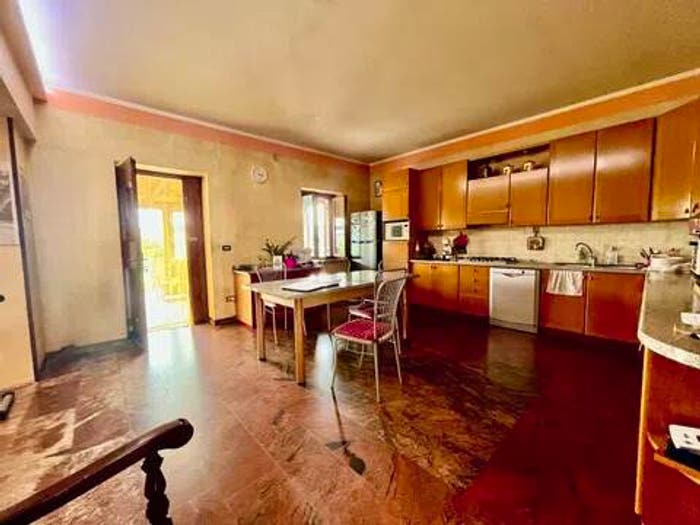Casa con 6 locali in vendita in Del Sole No Number, Centro, Albaredo d'Adige